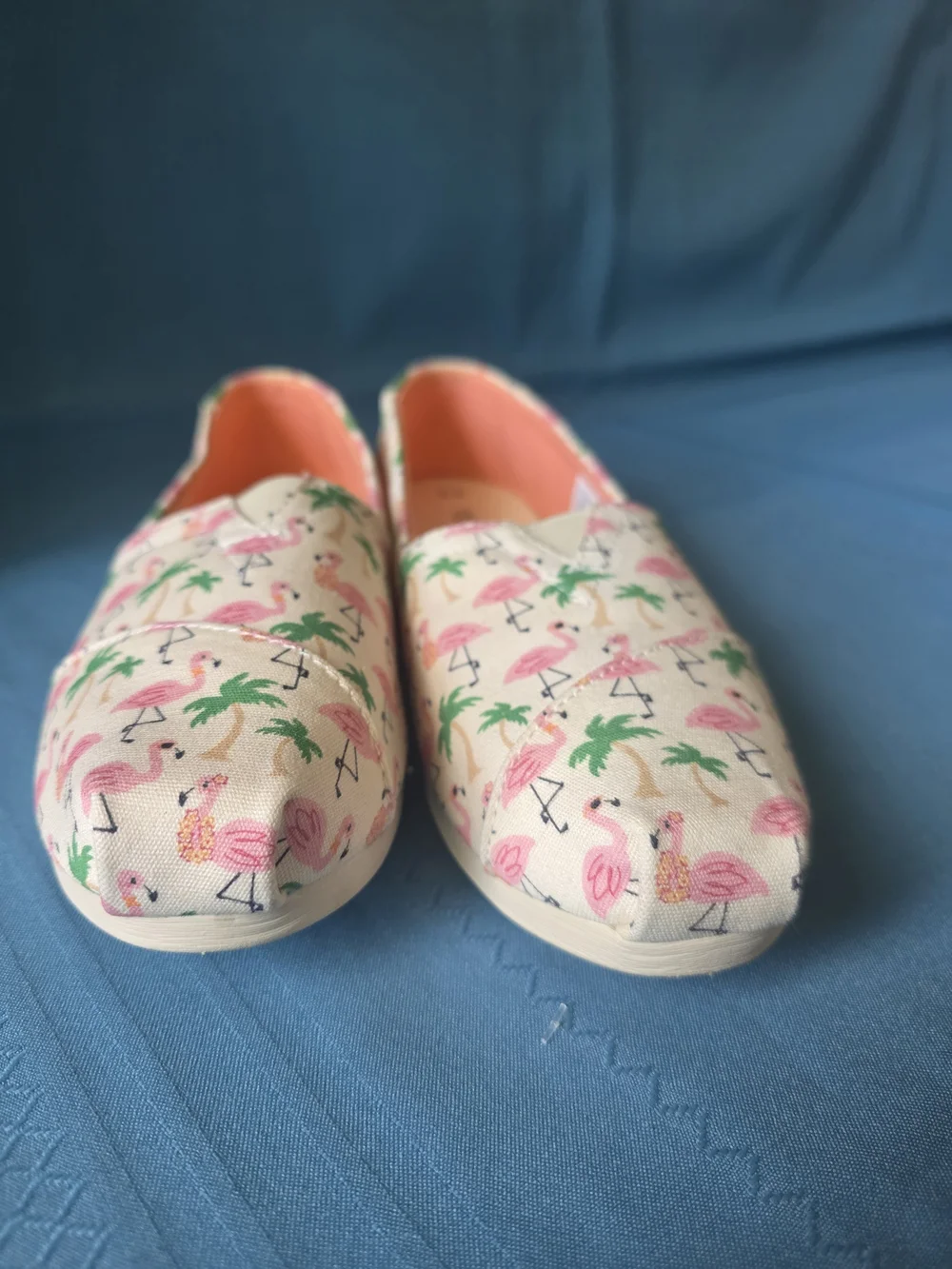 TOMS Flamingo Palm Tree Canvas Slip‑Ons Women’s 7.5 Tropical Summer